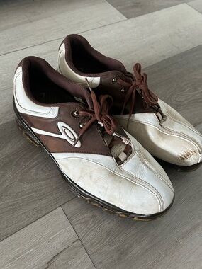 Y2K Oakley Golf Shoes Size 10.5